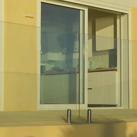 Apartment Excepcional Amanecer Al Borde De Playa Y Mar, En Roquetes Alicante
