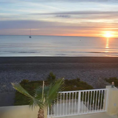 Excepcional Amanecer Al Borde De Playa Y Mar, En Roquetes Apartment Alicante