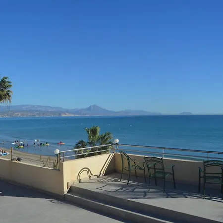 Excepcional Amanecer Al Borde De Playa Y Mar, En Roquetes Apartment *