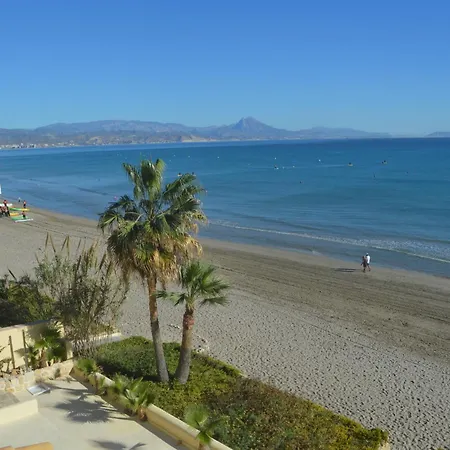 Apartment Excepcional Amanecer Al Borde De Playa Y Mar, En Roquetes *