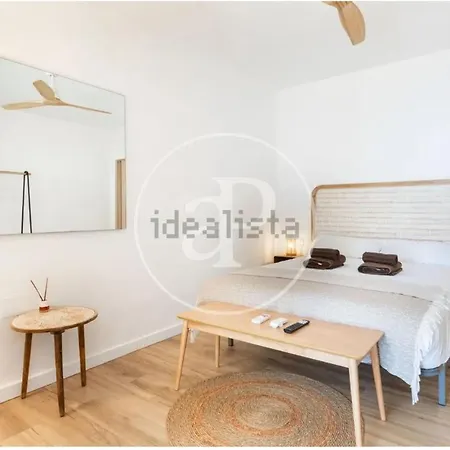 Apartamento Excepcional Amanecer Al Borde De Playa Y Mar, En Roquetes *