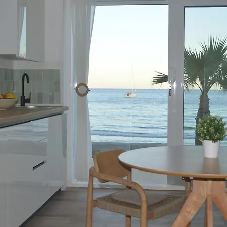 Excepcional Amanecer Al Borde De Playa Y Mar, En Roquetes Appartement *