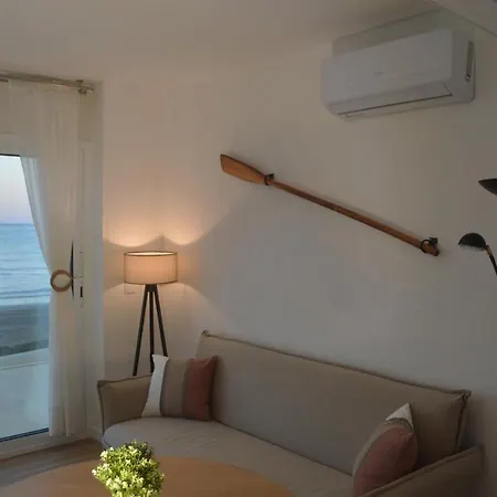 Excepcional Amanecer Al Borde De Playa Y Mar, En Roquetes Appartement *