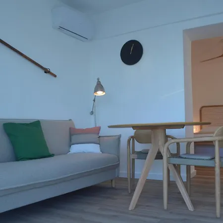Excepcional Amanecer Al Borde De Playa Y Mar, En Roquetes Appartement *