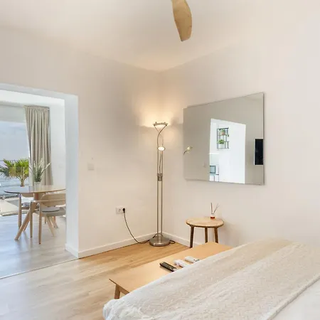 Excepcional Amanecer Al Borde De Playa Y Mar, En Roquetes Appartement *